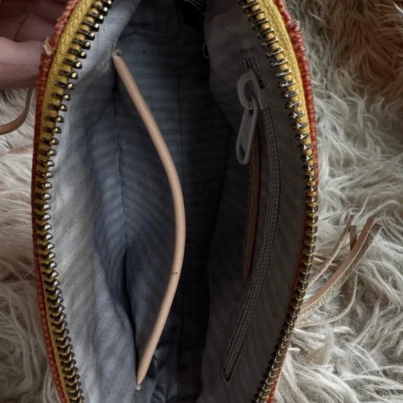 Tempest Convertible Tote + Crossbody purse Set - Picture 7 of 11